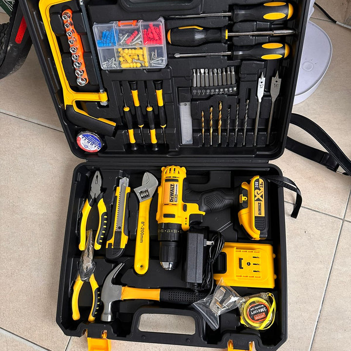 Taladro inalámbrico 24 voltios + 38 Accesorios  Dewalt homologado